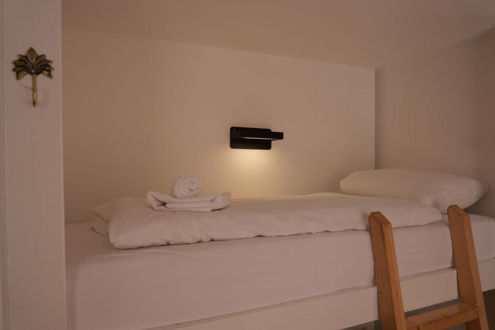 Tiny Private City Rooms Haarlem Chambre photo
